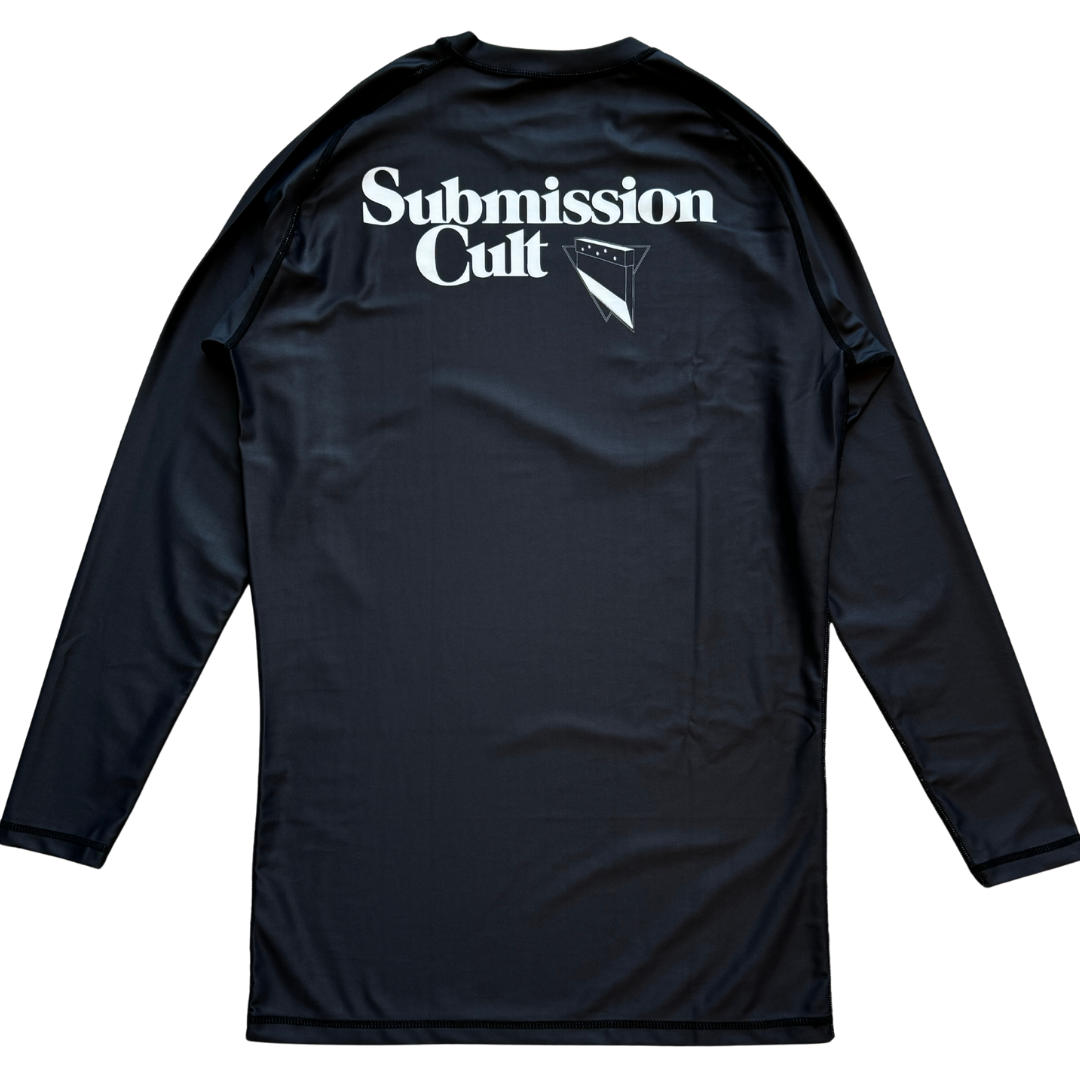 SUBMIT Classic Long Sleeve Rash Guard